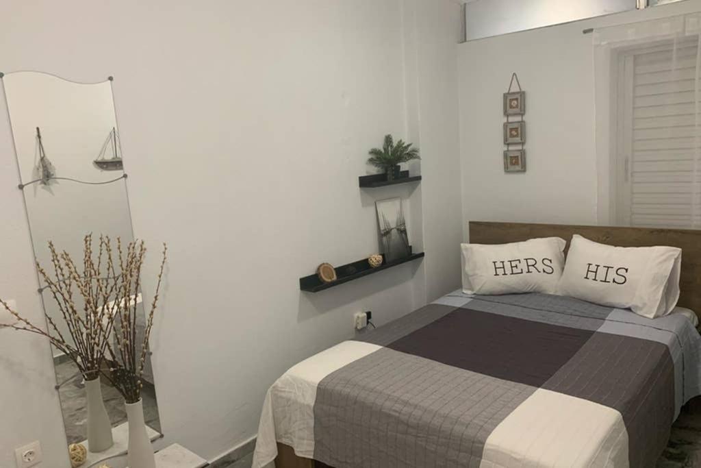Beachfront Garden Apartment- Atlas Complex Loutráki Dış mekan fotoğraf